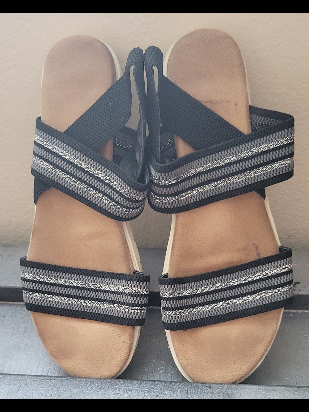 Women’s Black Strappy Comfort Sandals Plus Xtra Pair Sz 10